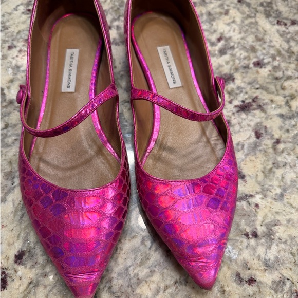 Tabitha Simmons Fuscia Pink Holographic Mary Jane Flats Sandals made in Italy - Picture 3 of 14